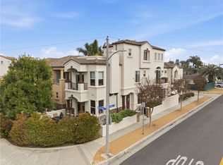 1202 Huntington St, Huntington Beach, CA