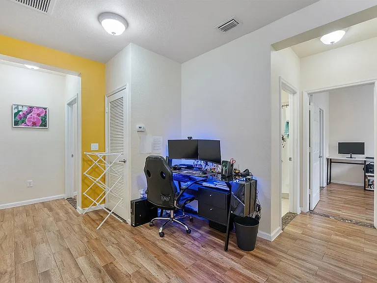 4755 Cypress St #4755 — Photo 18