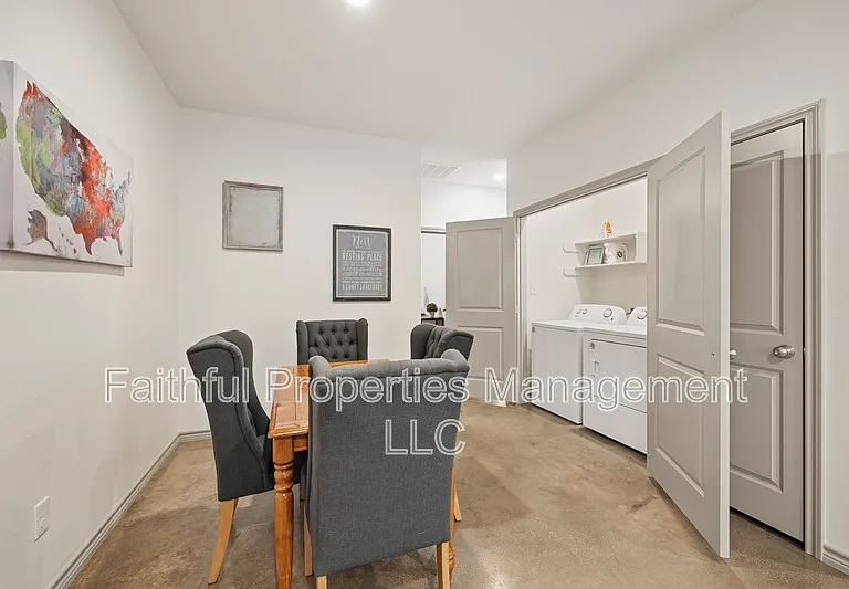 14235 County Road 452 #14 — Photo 4
