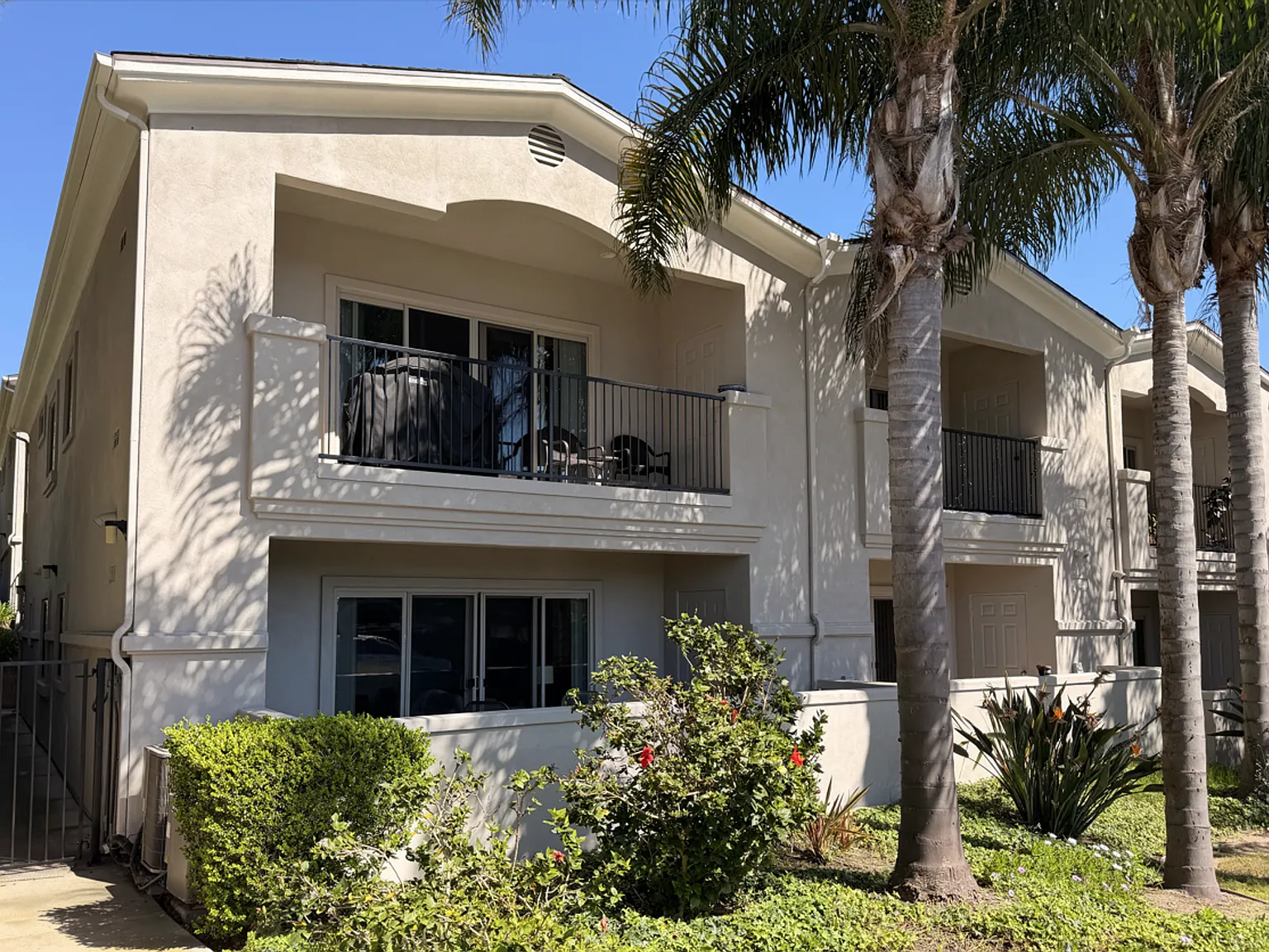 Paradise Encinitas — Photo 2