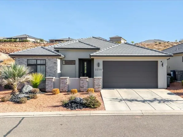 2210 N Montagna St, Washington, UT 84780