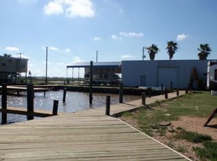 166 Private Road 676, Sargent, TX 77414