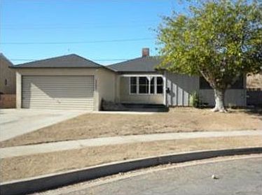 1st image of 3564 N Del Rey Dr