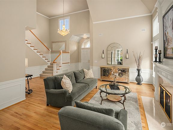 5th image of 6517 Fairway Avenue SE