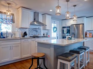 52 Garth Rd, West Roxbury, MA 02132