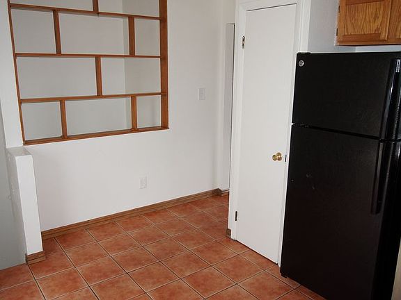 4th image of 77 Lima St #0