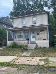22 Thill Street, West Haven, CT, 06516