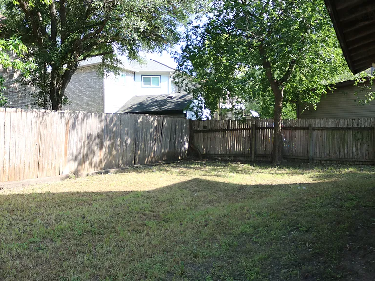 3824 Forsyth Park — Photo 10