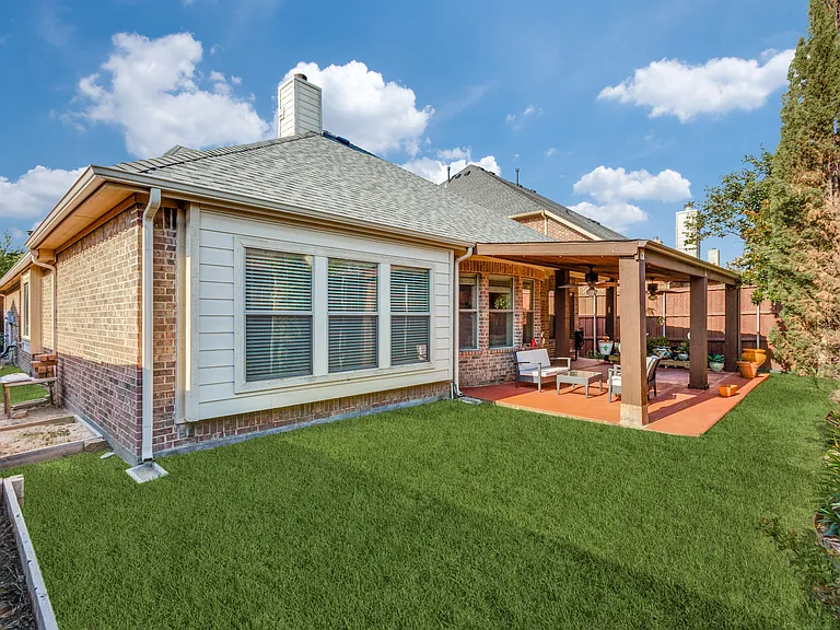 4654 Phillip Dr — Photo 22