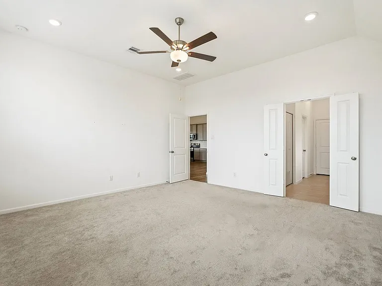 15551 Blue Lake Dr — Photo 14