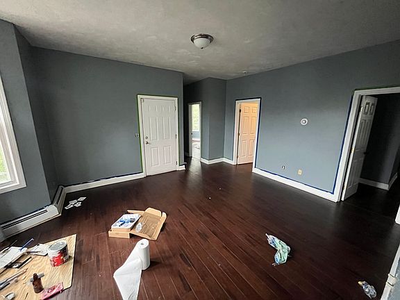 4th image of 219 Bellevue Ave Floor 2