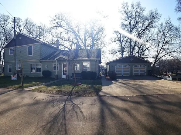 92823 Gravel Lake Dr, Lawton, MI 49065