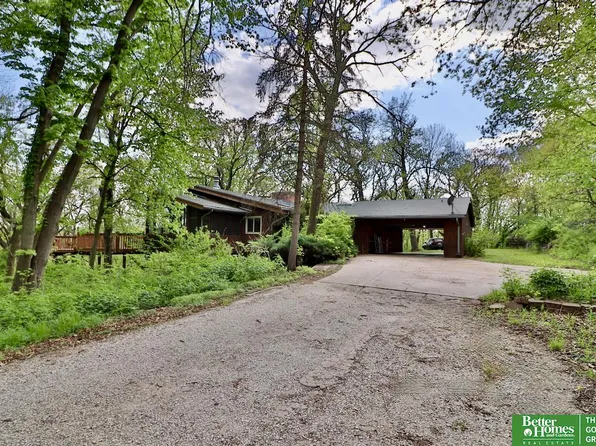 3839 Kristy Plz, Omaha, NE 68112