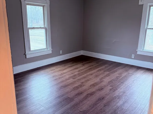 (undisclosed Address), Sharon, PA 16146