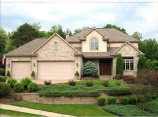126 Drake Dr, Wexford, PA