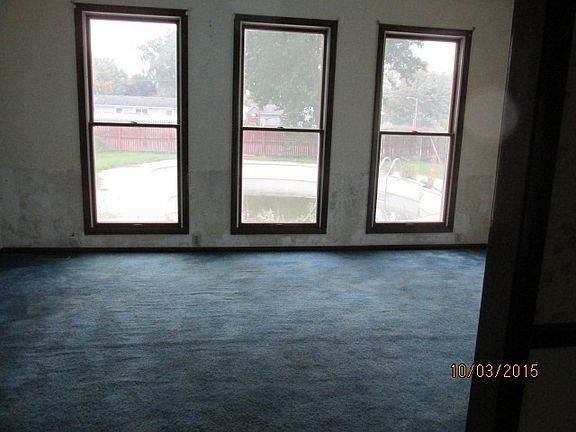 5th image of 2106 Independence Dr