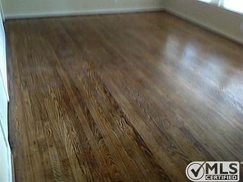 3rd image of 10832 Leota Dr