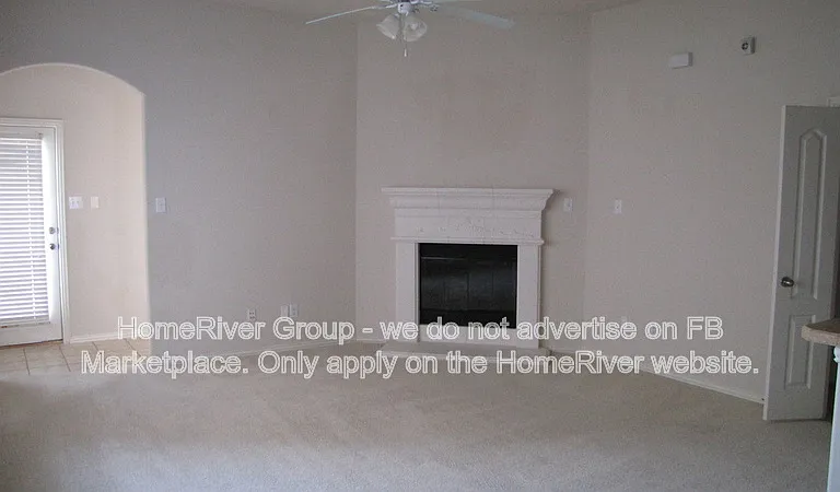 410 Marshall Way — Photo 4