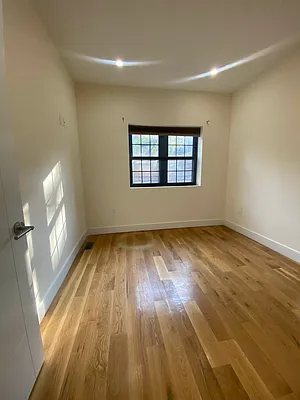 Rented by Hagstrom Management Inc | media 9