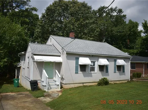 688 Glendale Rd, Scottdale, GA 30079