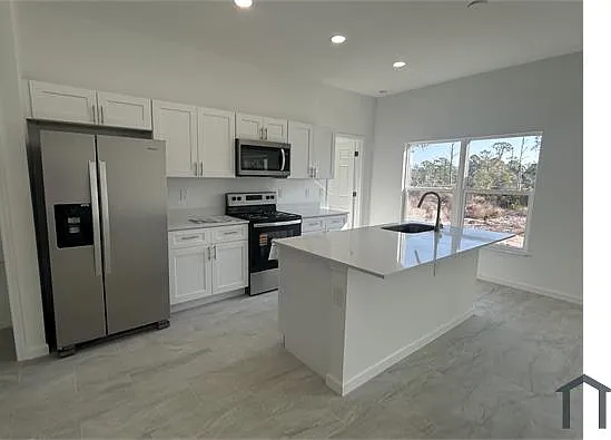 1093 Breckinridge Ave — Photo 2