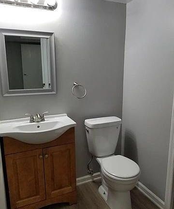 3rd image of 5704 Palos Ln