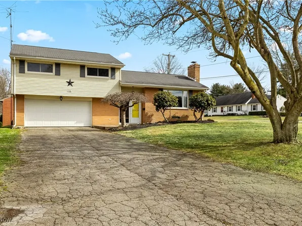 508 Manor Cir, Columbiana, OH 44408