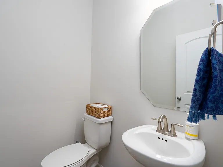 2418 Heathcliff Trl — Photo 12