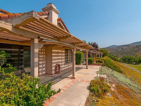 2nd image of 29110 Laurel Valley Dr