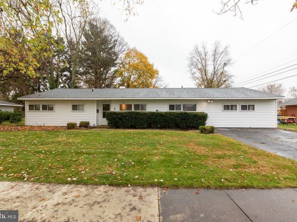 4 Knickerbocker Dr