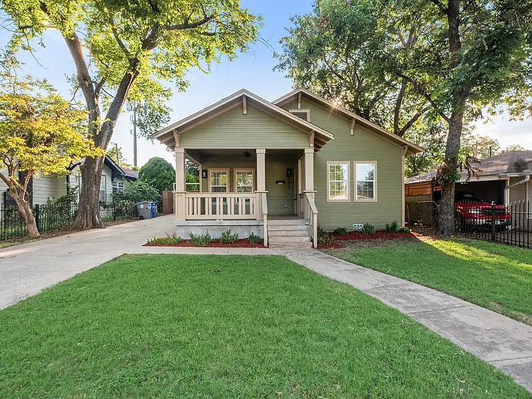 807 Hollywood Ave — Photo 30