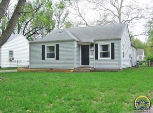 2209 SW Plass Ave, Topeka, KS 66611