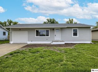 1520 W 9th St, Fremont, NE 68025