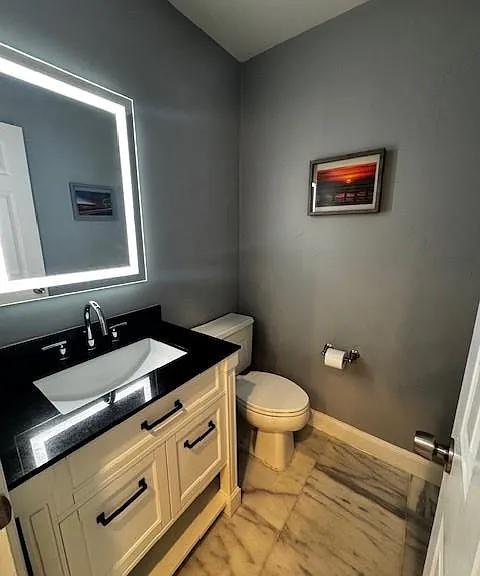 1704 West Ave #103 — Photo 7
