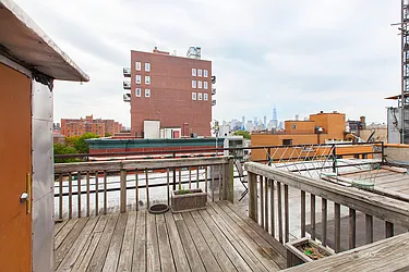 403 East 8th Street