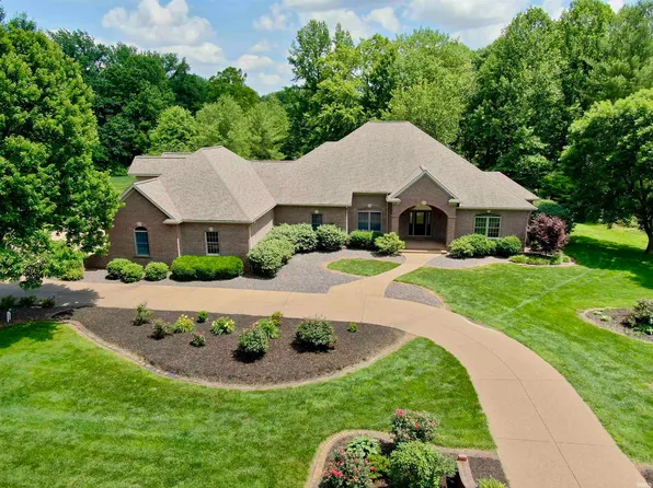 2304 W Summit Dr, Evansville, IN 47712