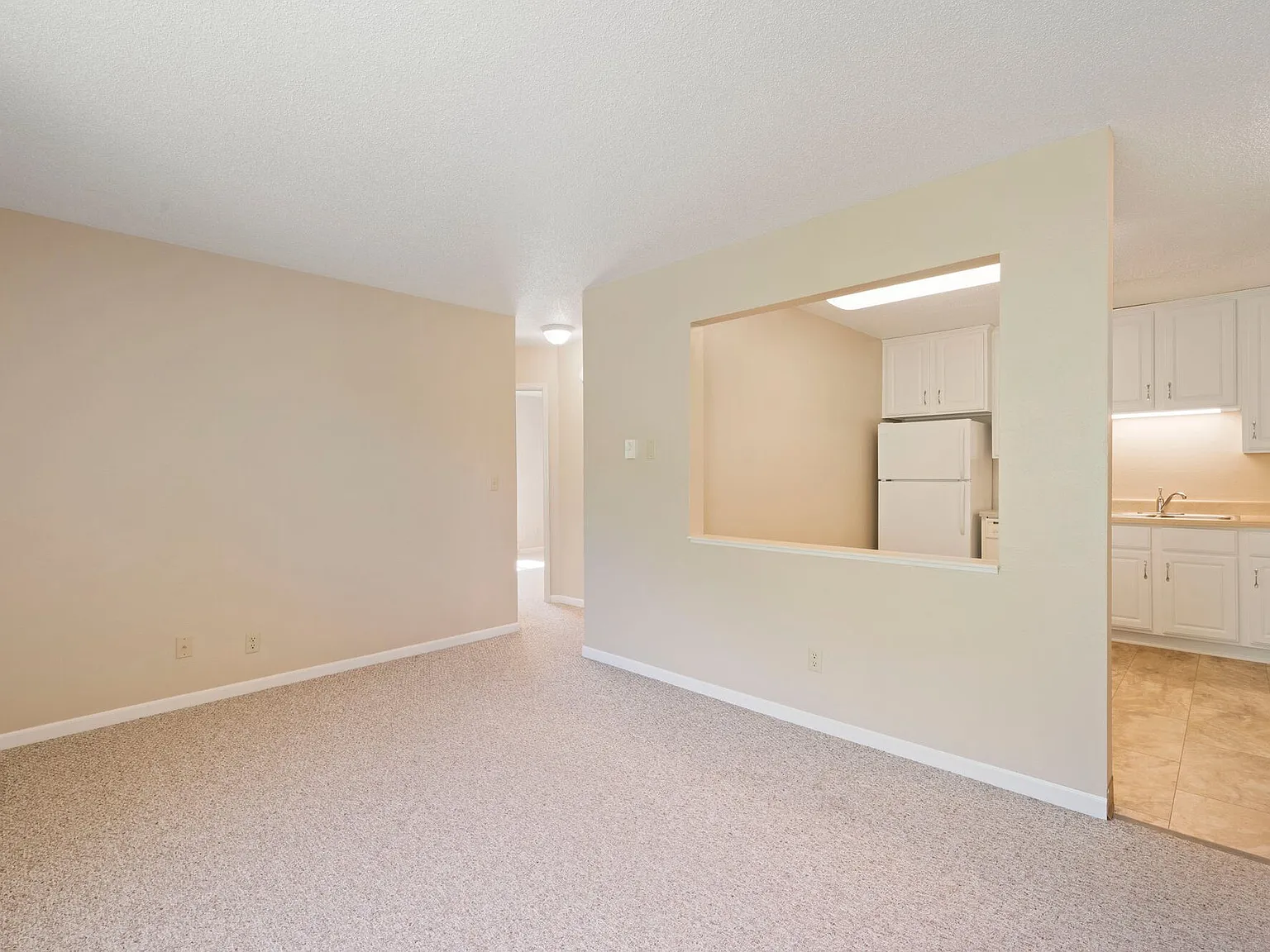Canyon Estates Apartments — Photo 4