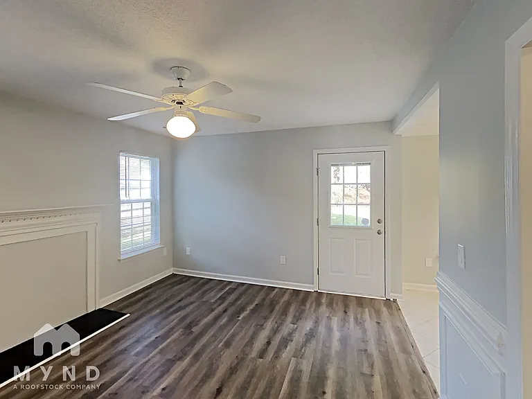 6 Yorkfield Ct — Photo 11