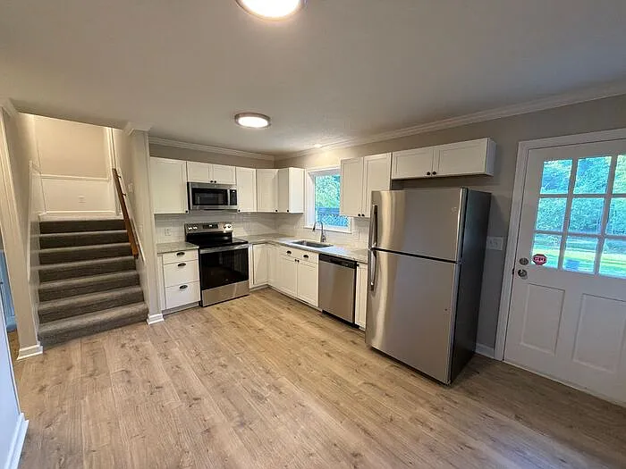 9437 Ferrell Rd — Photo 4