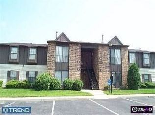 27 Windsor Ct #703, Sewell, NJ 08080