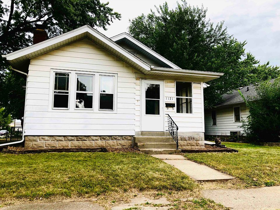 1st image of 1121 Van Wie Ave