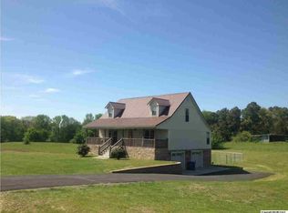 54 Padgett Rd, Grant, AL 35747