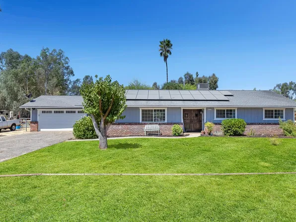 10757 N Armstrong Ave, Clovis, CA 93619