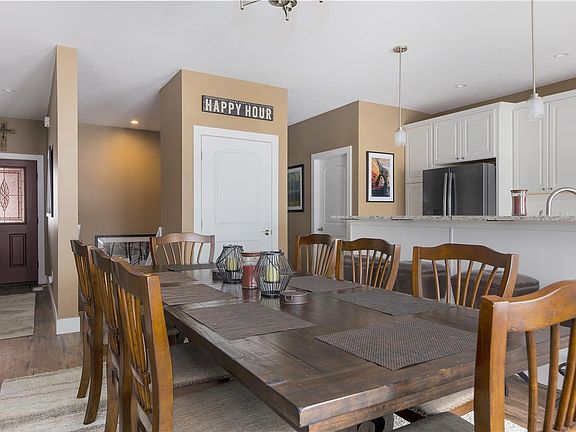 3rd image of 12532 Old Orchard Trl