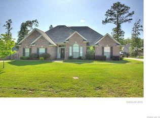 1725 Turning Leaf Trl, Haughton, LA 71037