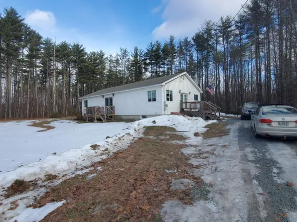 46 Snow Road, Saint Albans, ME 04971