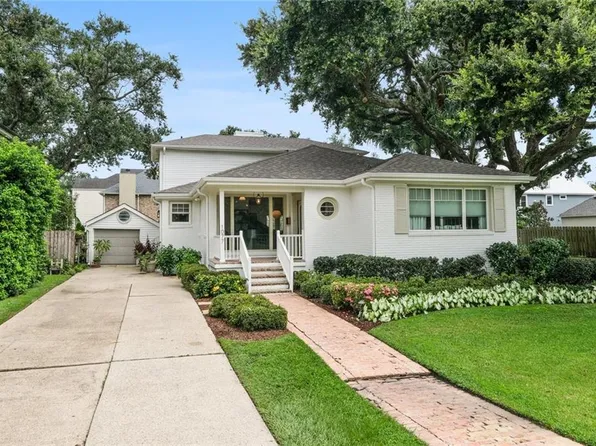 1077 Allen Toussaint Blvd, New Orleans, LA 70124