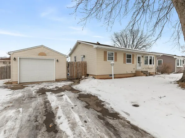 1025 3rd Ave NE, Little Falls, MN 56345