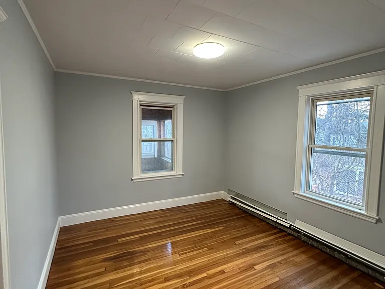 46-48 Baker St #1 — Photo 10