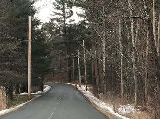Cherry Hill Rd, Stockbridge, MA 01262
